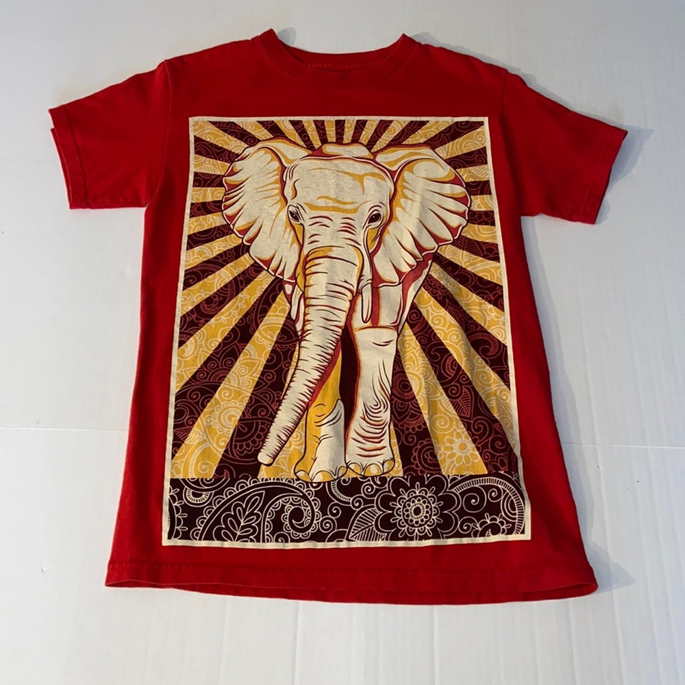 Popular Poison Unisex Small T-Shirt Elephant Graphic
